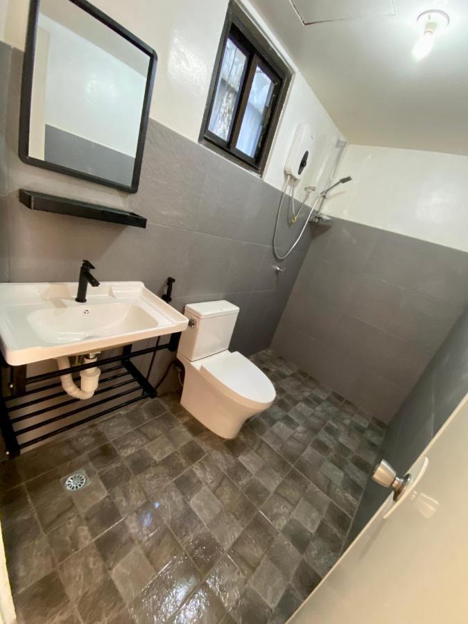 Marion Roos Hotel Puerto Galera Dış mekan fotoğraf