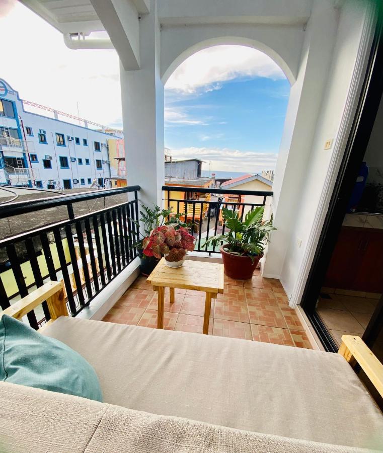 Marion Roos Hotel Puerto Galera Dış mekan fotoğraf